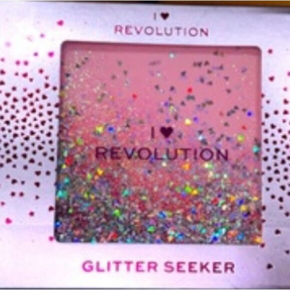NIB Revolution Glitter Seeker Palette - Picture 8 of 15